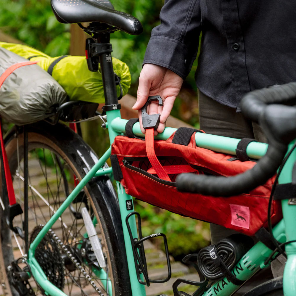 HoldFast Straps – רצועות באנג'י אלסטיות עם ווי פלדה לקשירה ואבטוח ציוד
